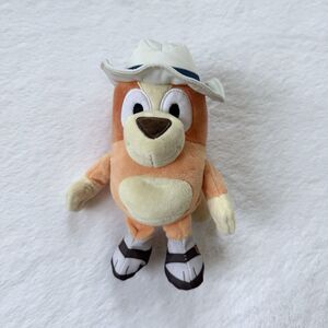 Bluey Friends Bingo with Hat Plush 7" from Moose Toys Stuffed Toy